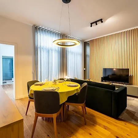 아파트 The Biscainhos Flat- Braga Historic Center